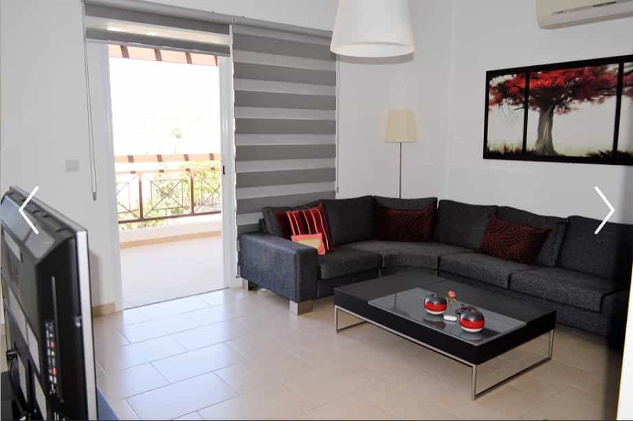 Condominium in Paphos, Pafos 10786551