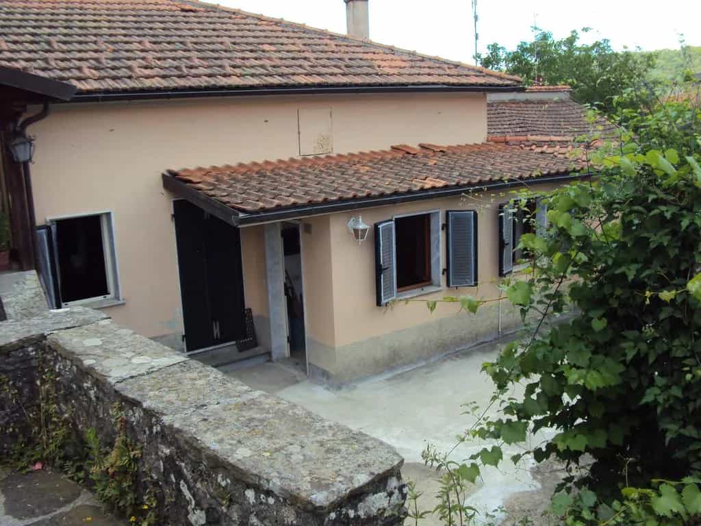 Casa nel Pontremoli, Tuscany 10786882