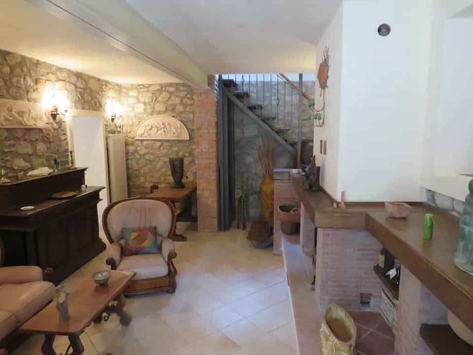 집 에 Pontremoli, Tuscany 10786882