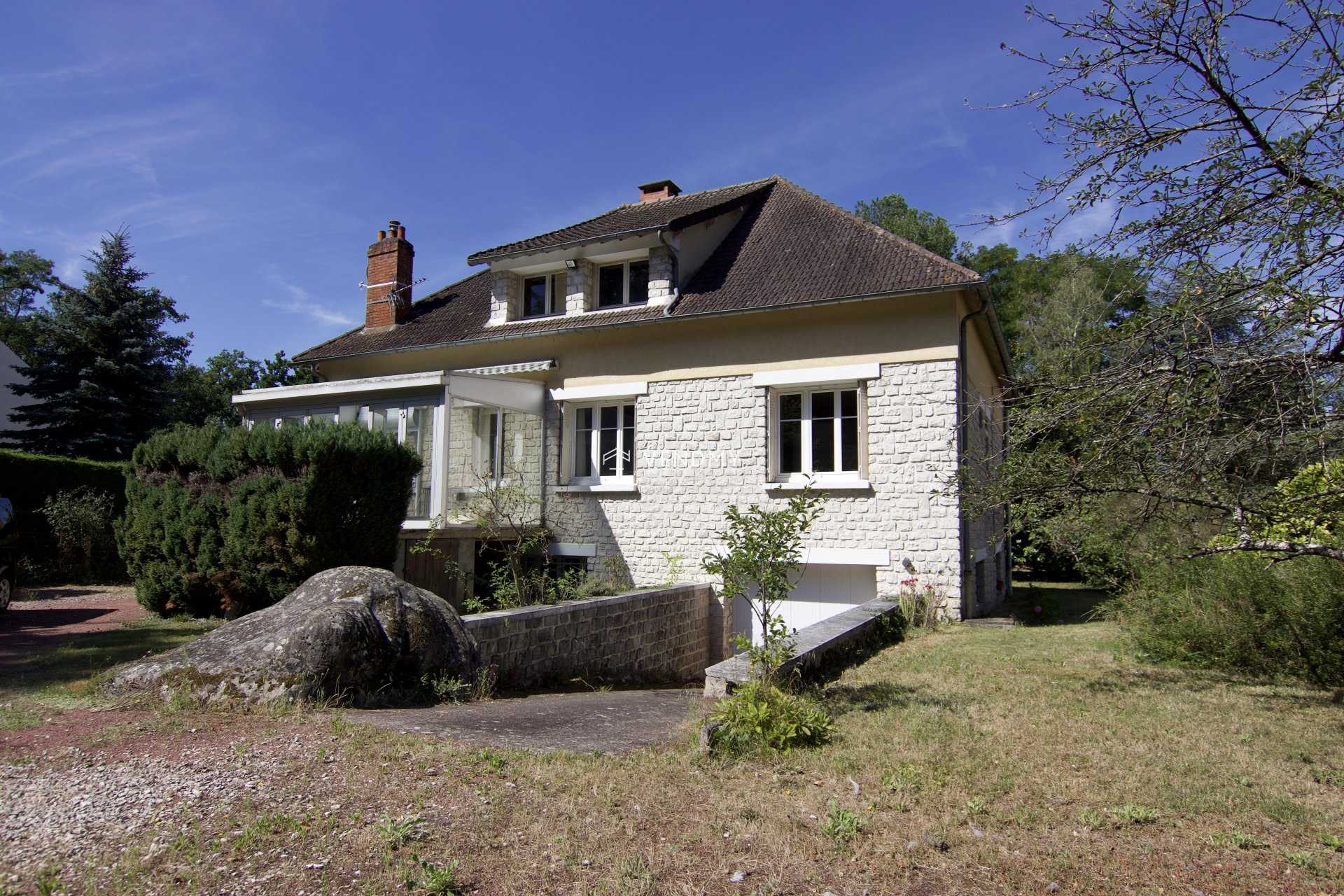House in Nemours, Ile-de-France 10786896