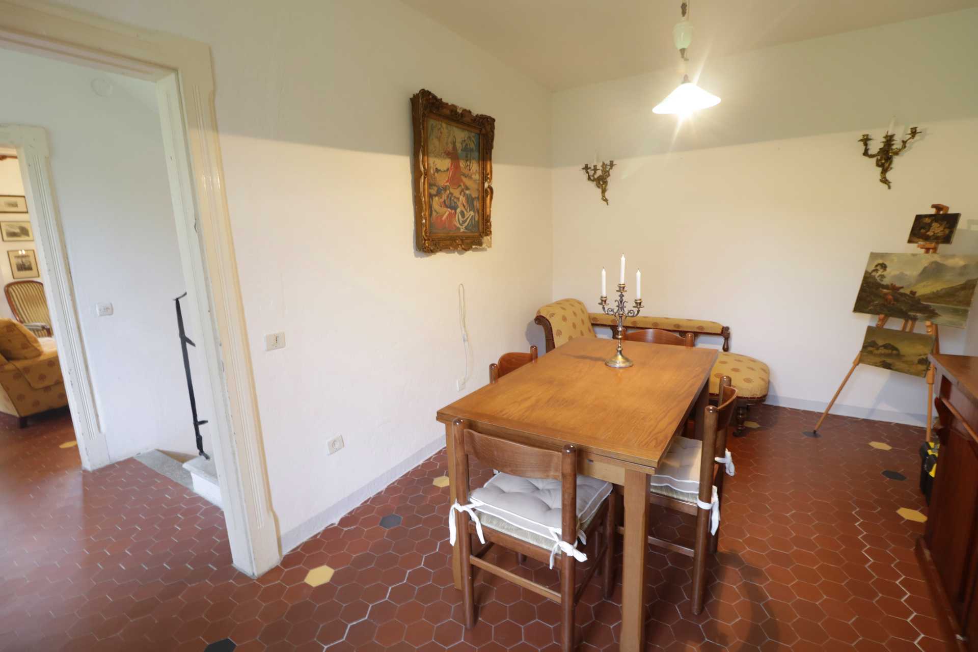 Rumah di Pontremoli, Tuscany 10786902