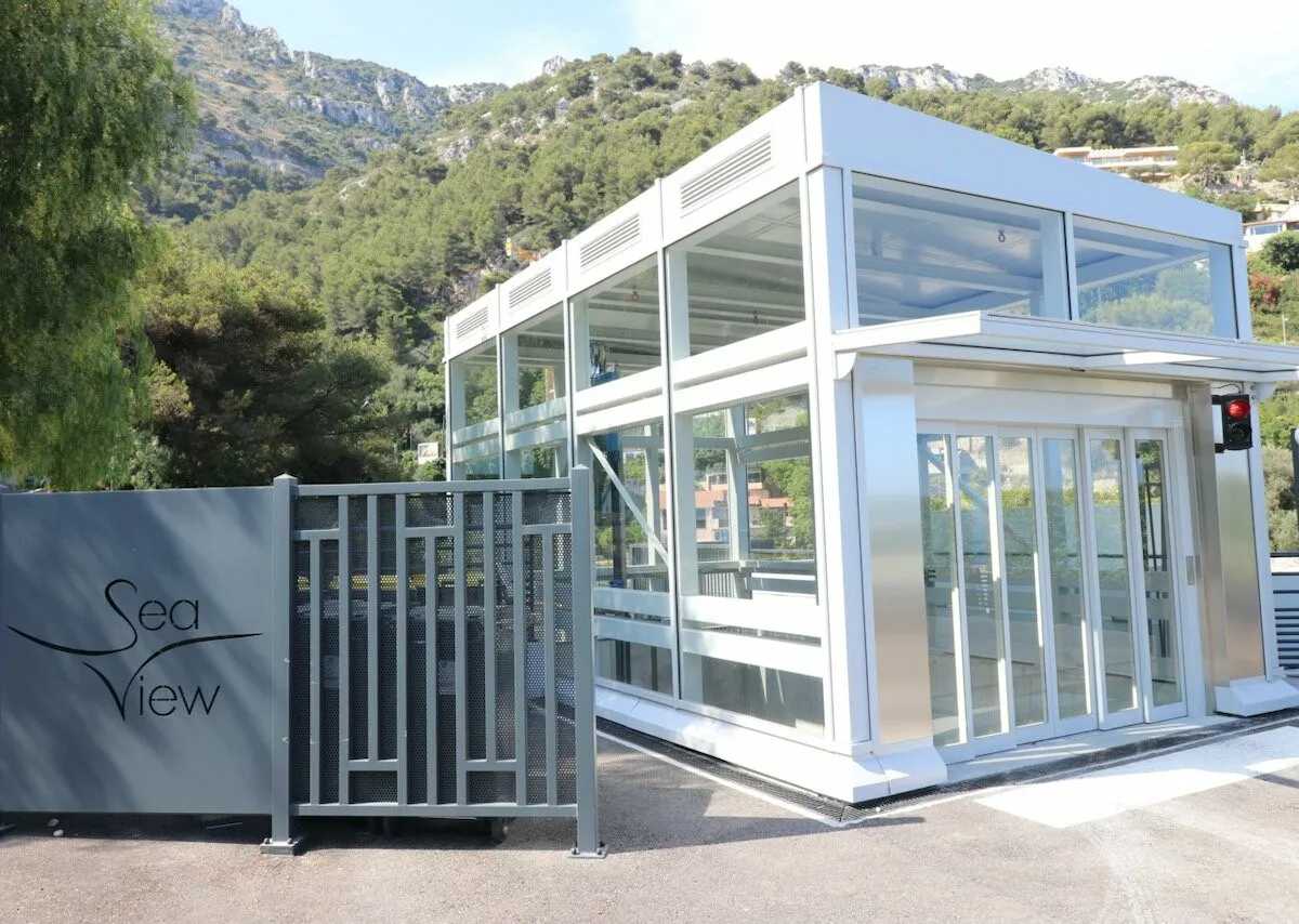 Condominium in Beausoleil, Provence-Alpes-Cote d'Azur 10786910