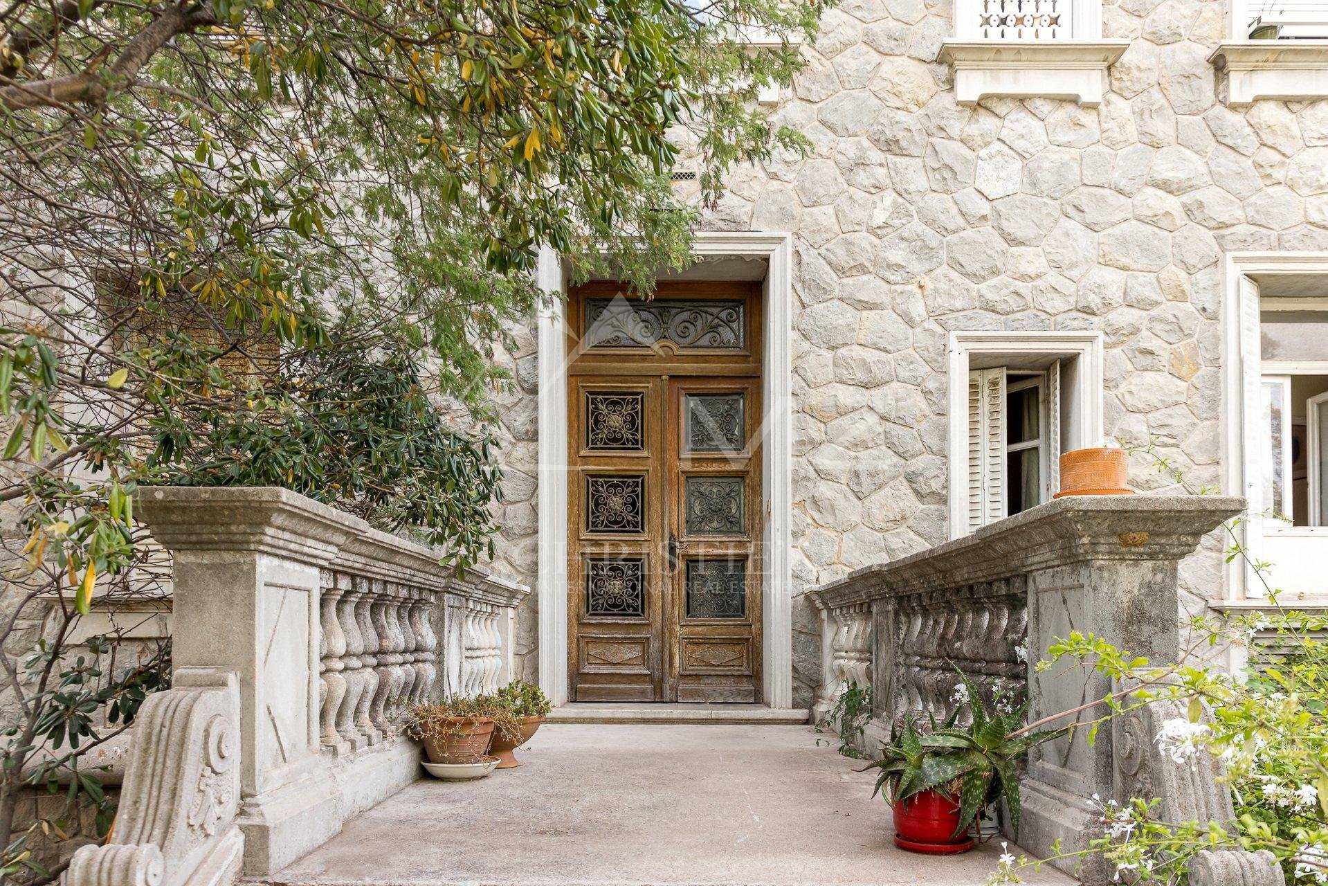 Hus i Drammont, Provence-Alpes-Cote d'Azur 10786964