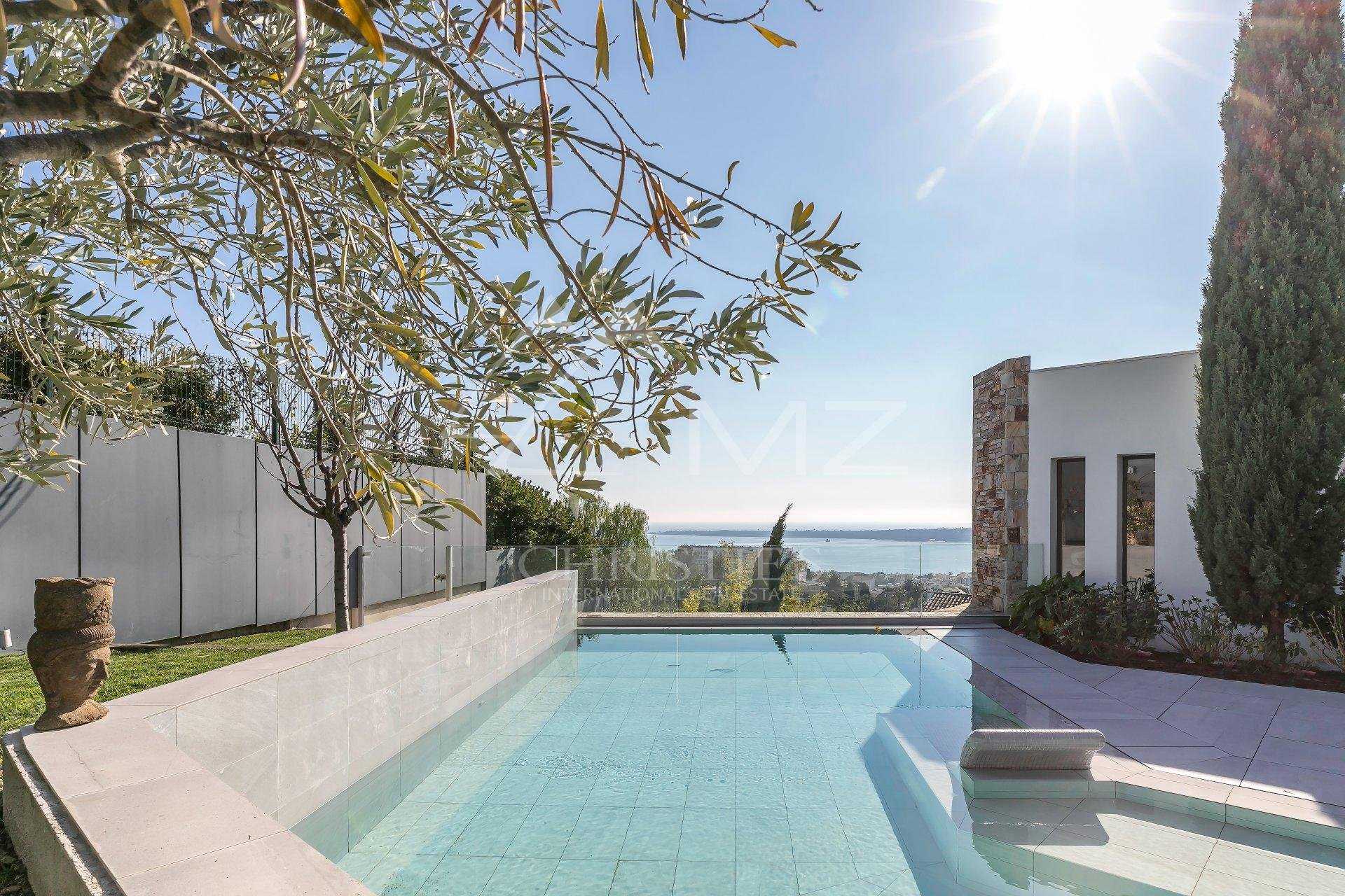 Residential in Cannes, Alpes-Maritimes 10787088