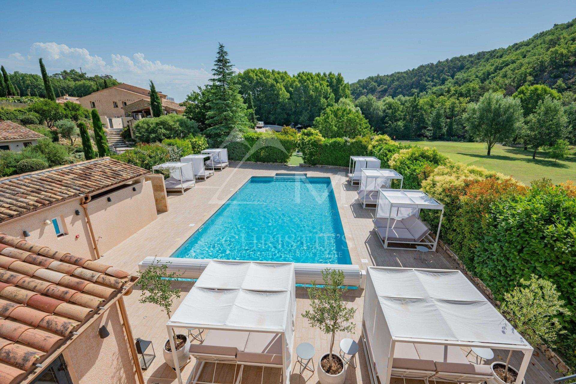 Rumah di Forcalquier, Provence-Alpes-Cote d'Azur 10787114