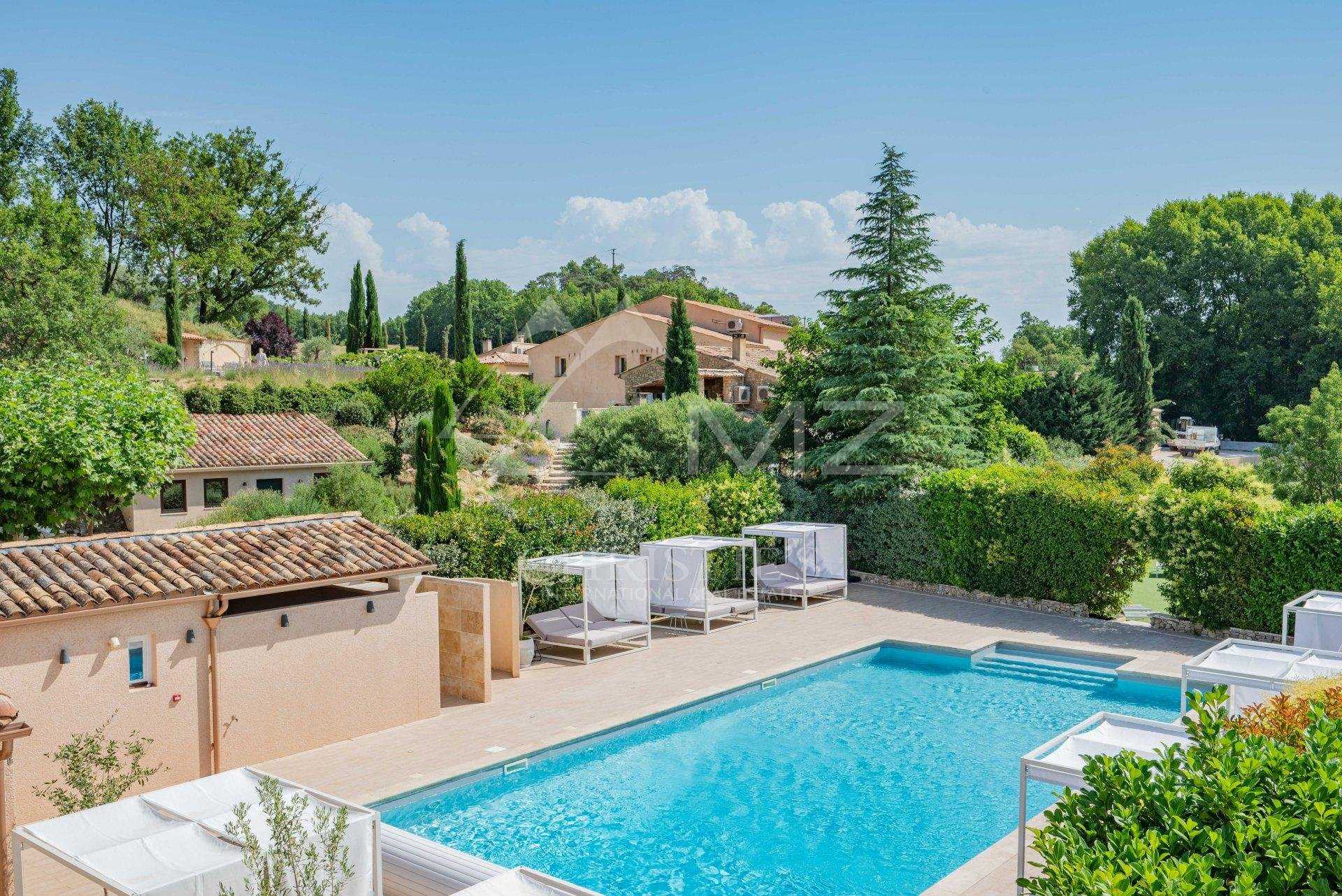 Haus im Forcalquier, Provence-Alpes-Côte d'Azur 10787114