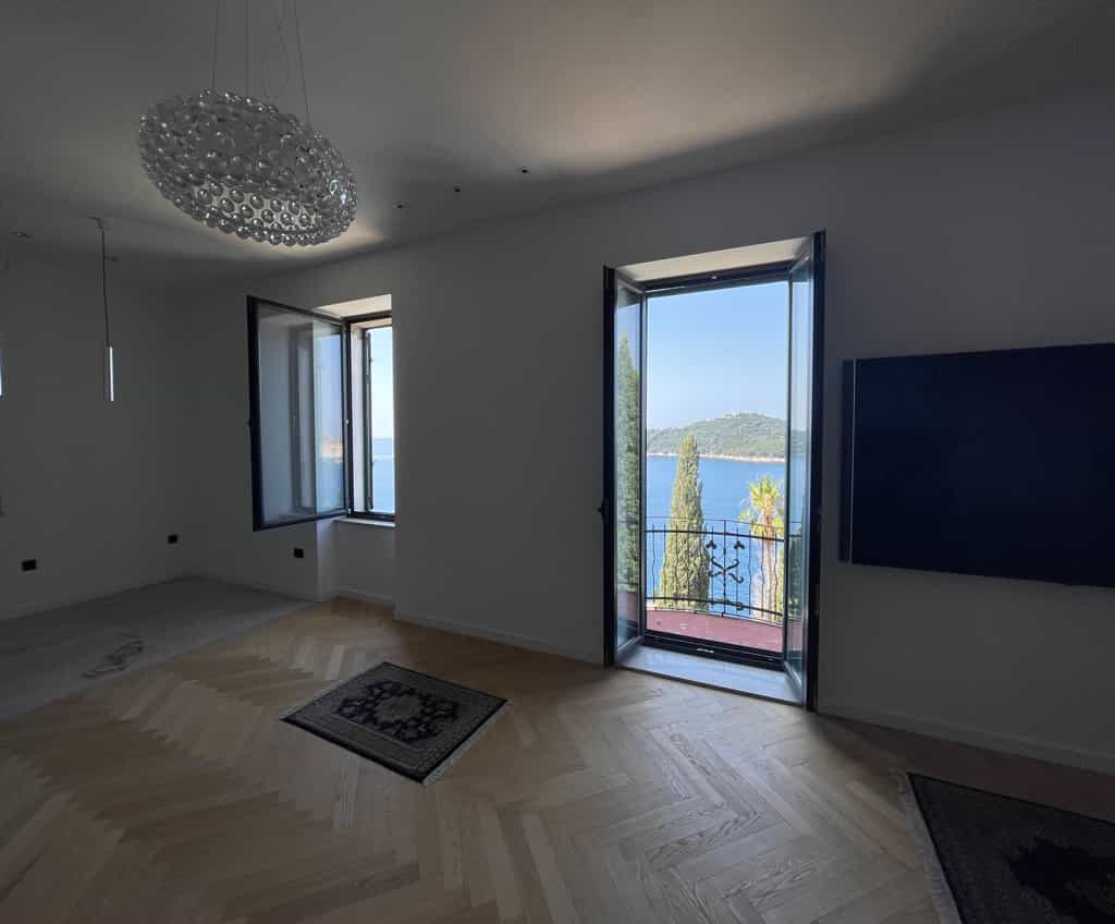 公寓 在 Dubrovnik, Dubrovnik-Neretva County 10787184