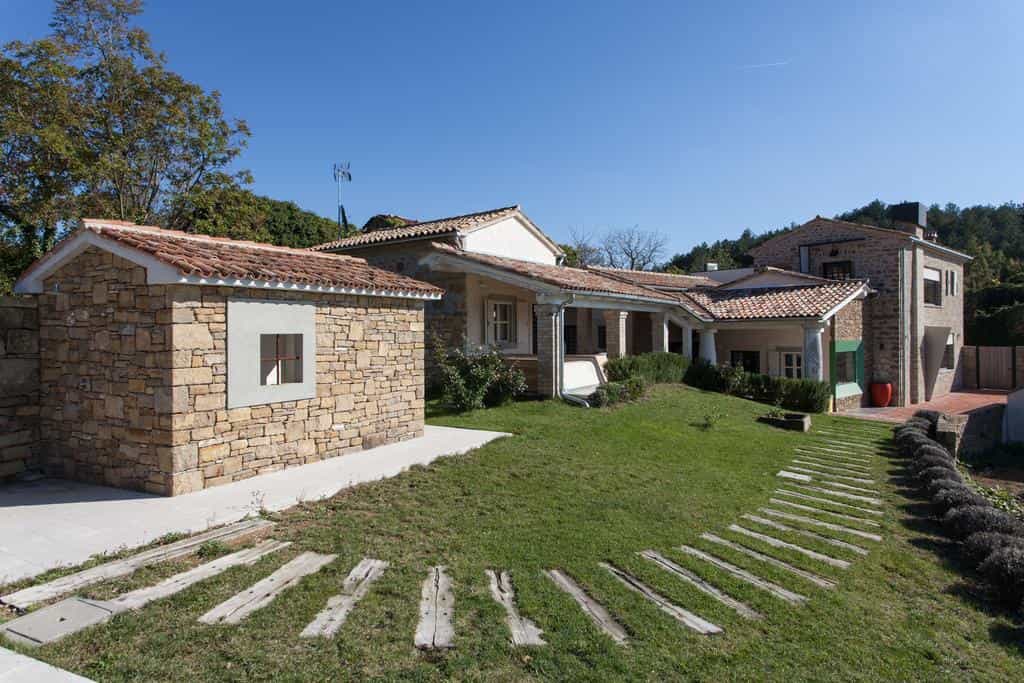 Dom w Buzet, Istria County 10787321
