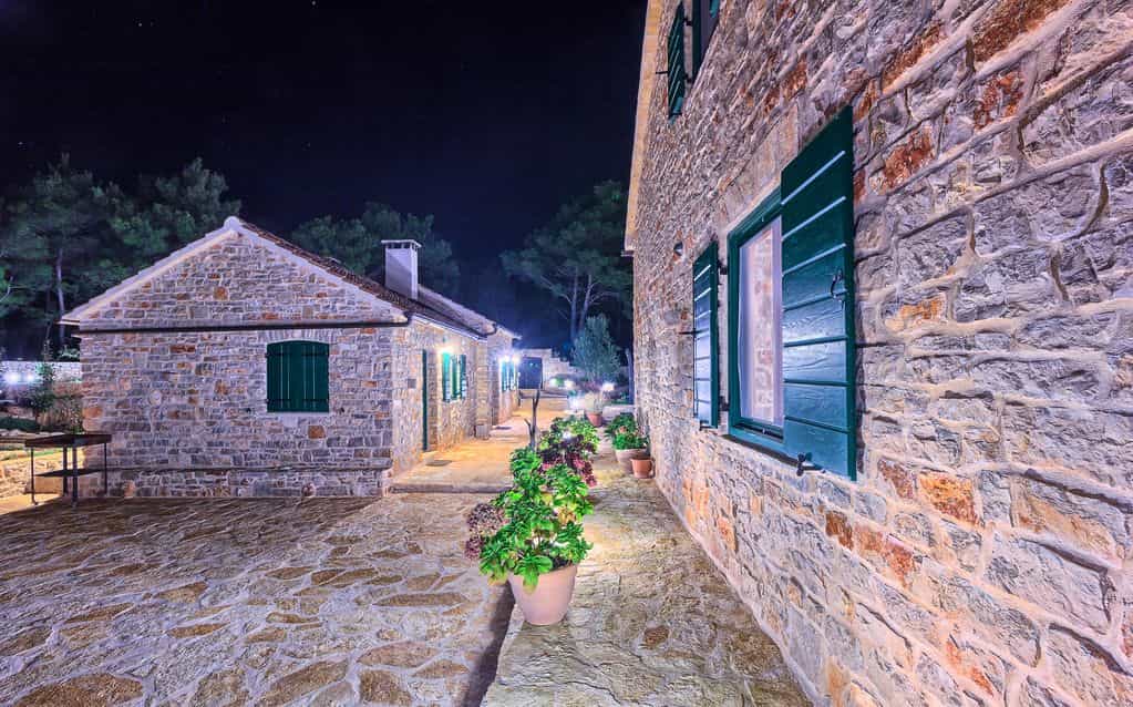 Будинок в Hvar, Split-Dalmatia County 10787345