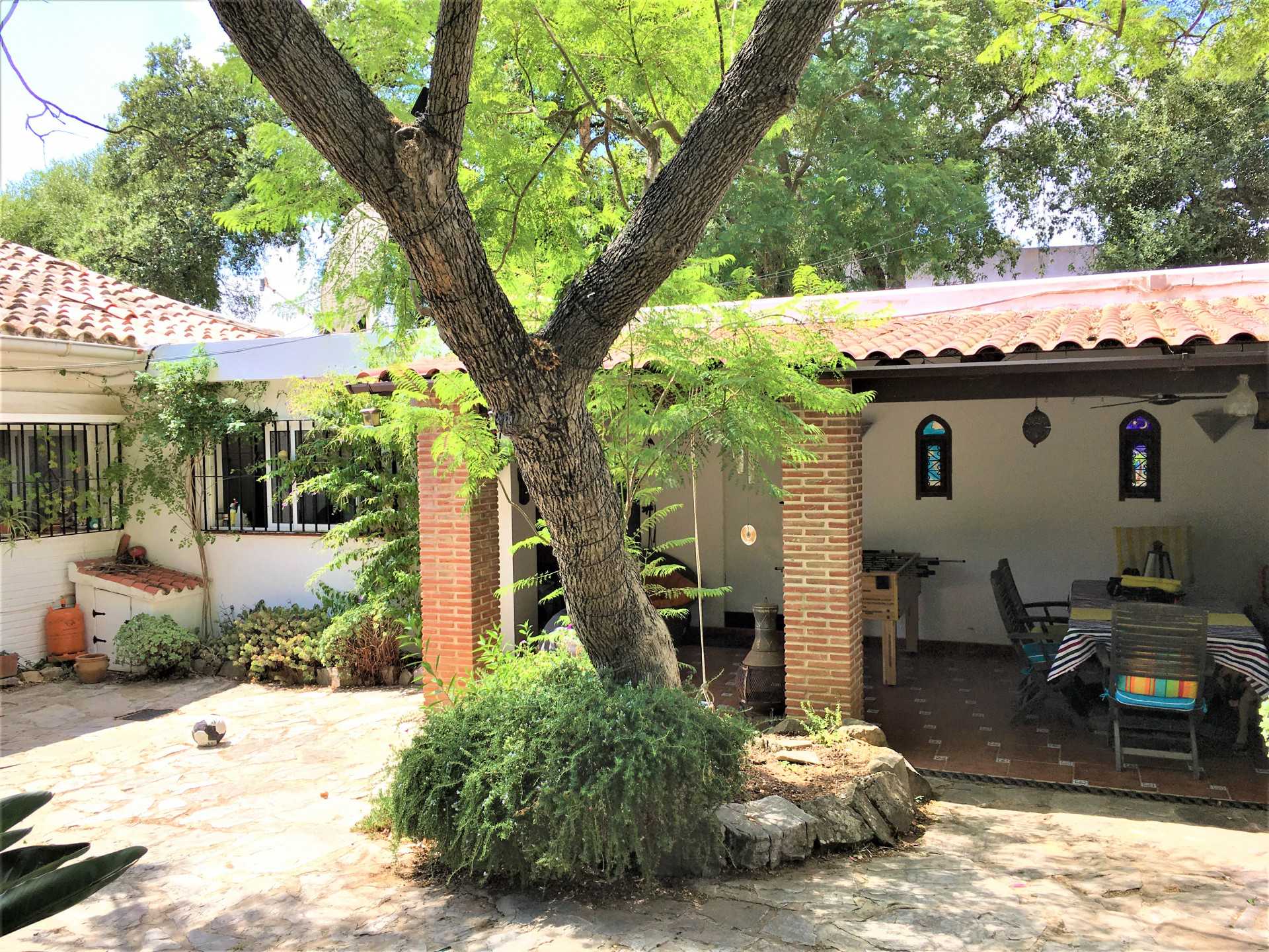 rumah dalam Los Barrios, Andalusia 10787772