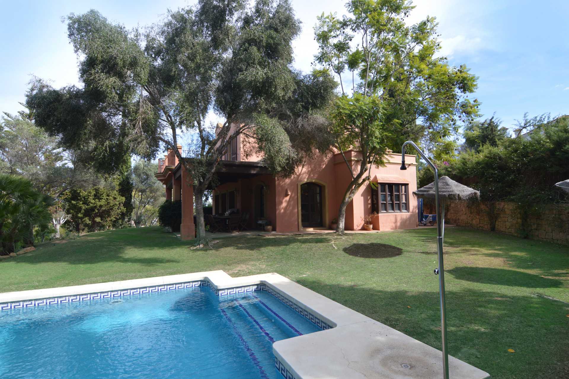 House in Guadiaro, Andalusia 10787848