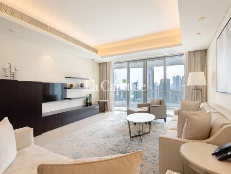 Condominium dans Dubai, Dubai 10788349