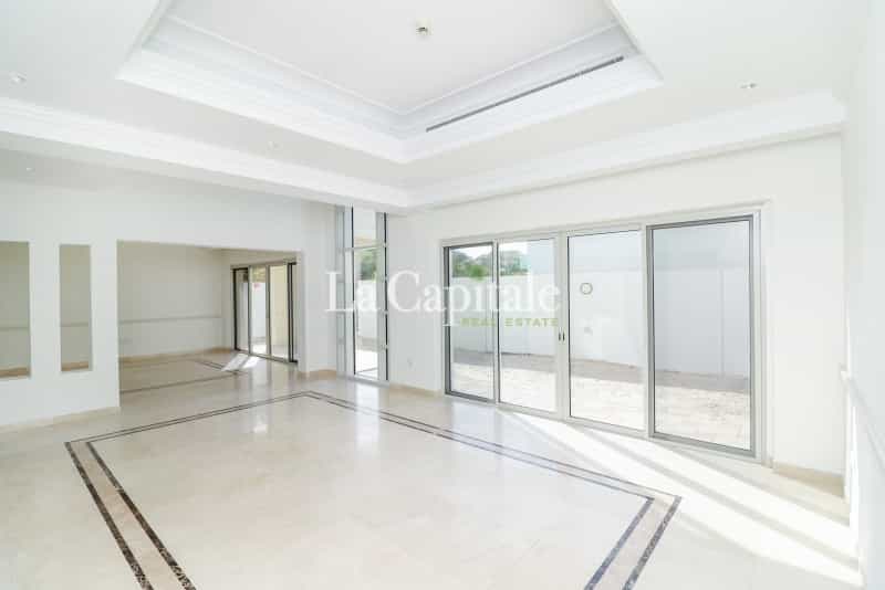 Huis in Dubai, Dubayy 10788362