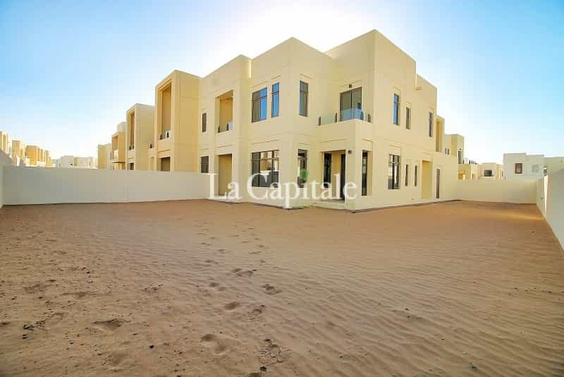 Talo sisään "Ud al Bayda", Dubai 10788400