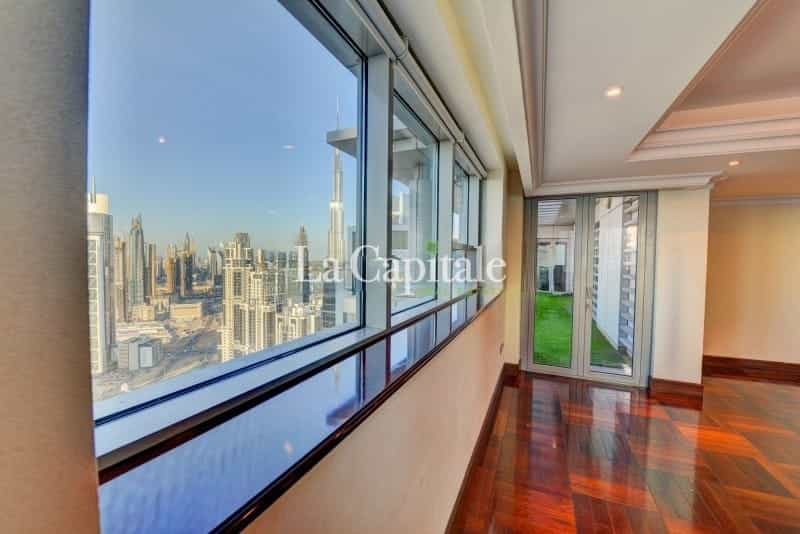 Condominium dans Dubai, Dubai 10788430