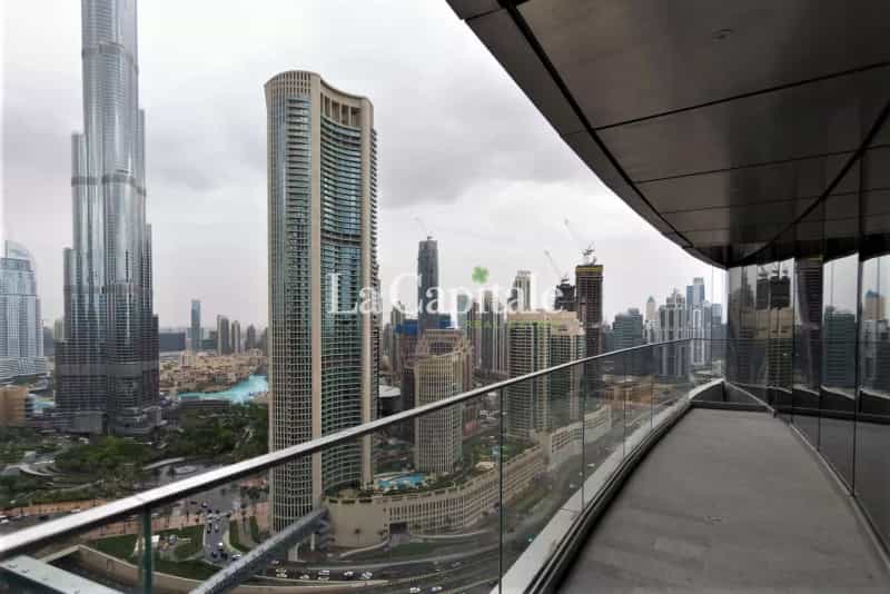 Condominium in Dubai, Dubai 10788478