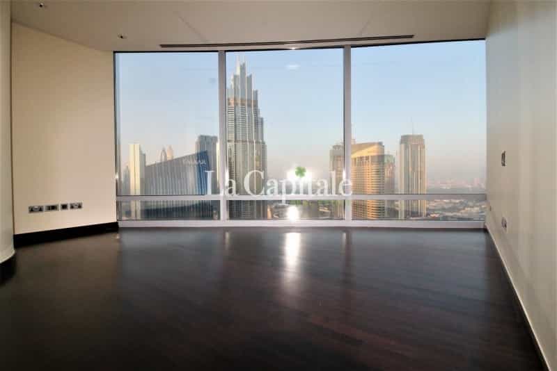 Condominium dans Dubai, Dubaï 10788552