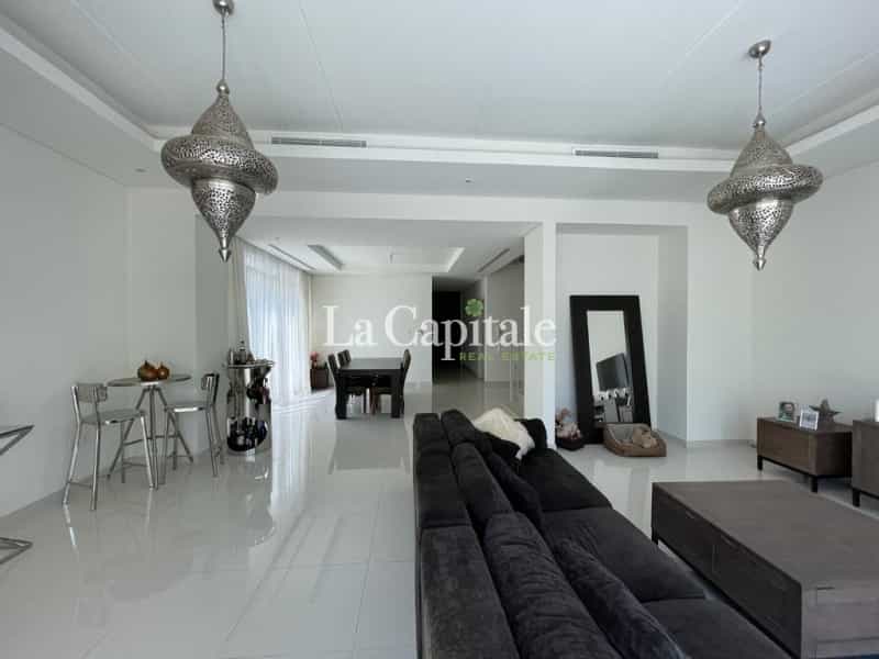 Rumah di 'Ud al Bayda', Dubai 10788564