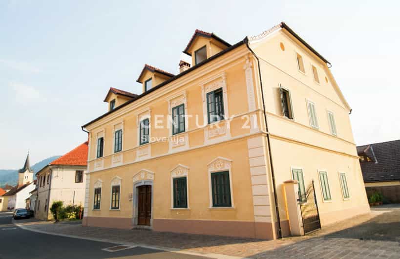 Haus im Kostanjevica na Krki, Kostanjevica na Krki 10788835