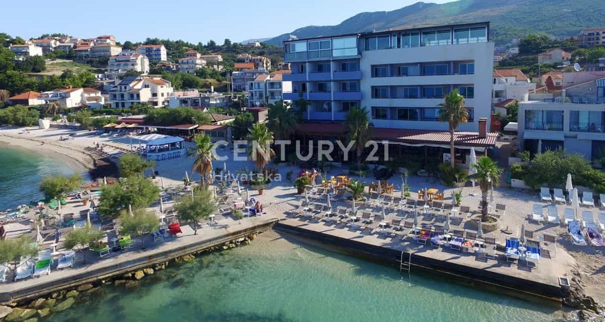 Retail in , Split-Dalmatia County 10789046