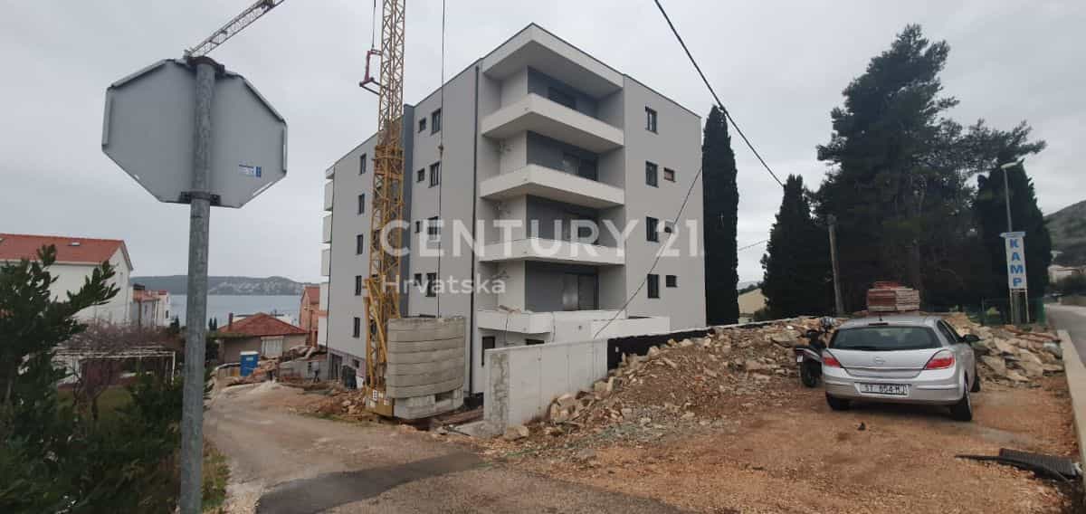 Asuinrakennus sisään Trogir, Split-Dalmatia County 10789059