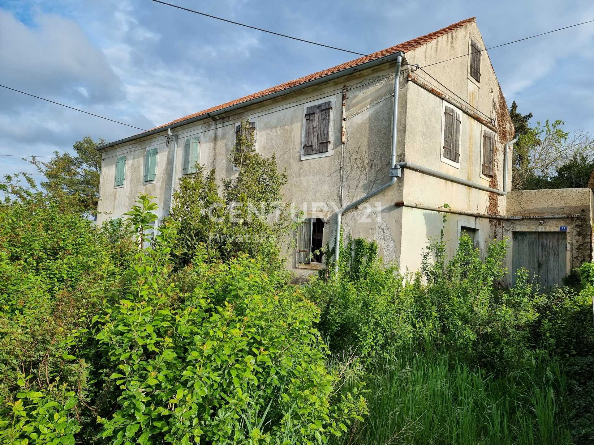 Dom w Tkon, Zadarska Zupanija 10789086