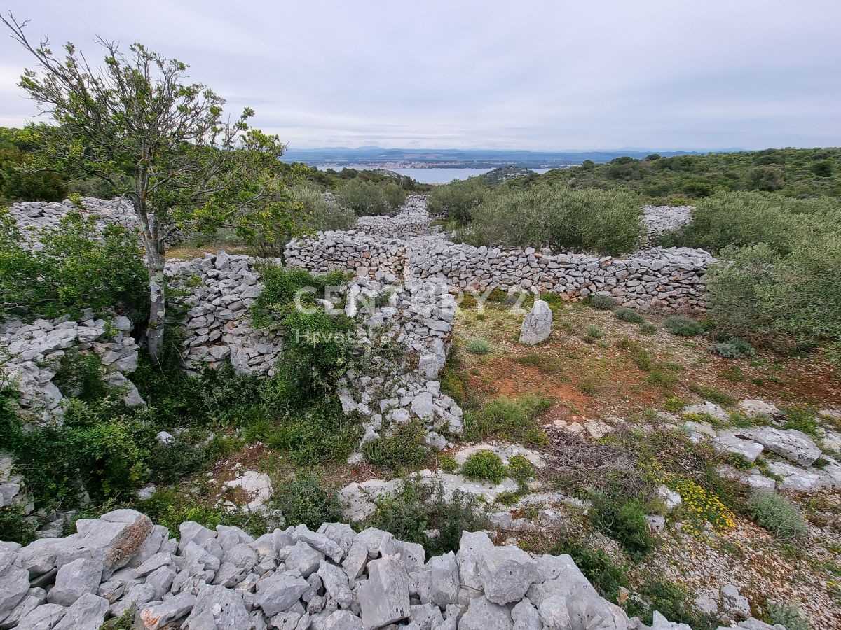 Tanah dalam Tkon, Zadarska županija 10789090