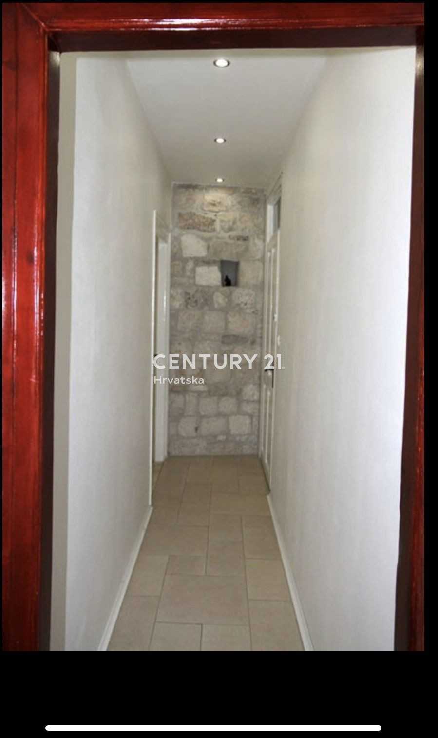 Condominium in Trogir, Split-Dalmatia County 10789184