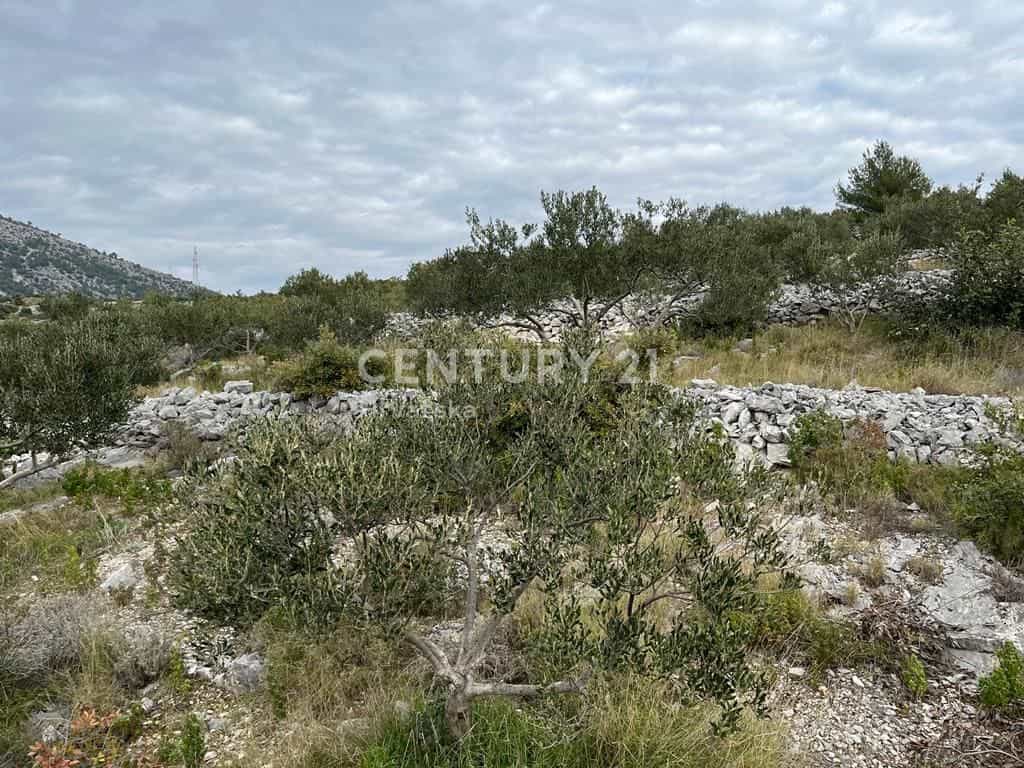 Maa sisään Trogir, Split-Dalmatia County 10789197
