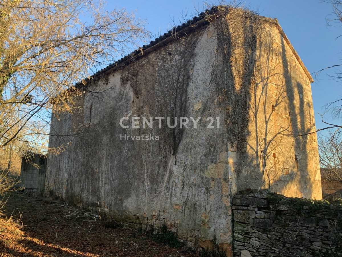 casa en Tinjan, Istria County 10789377