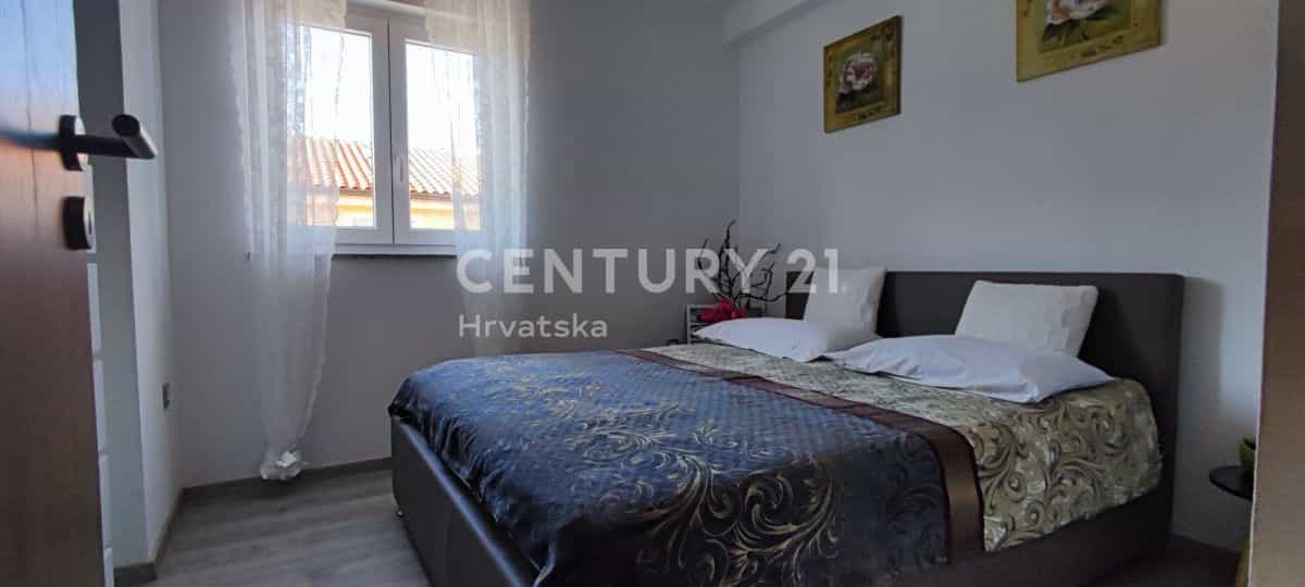 Condominium in Bakar, Primorje-Gorski Kotar County 10789407