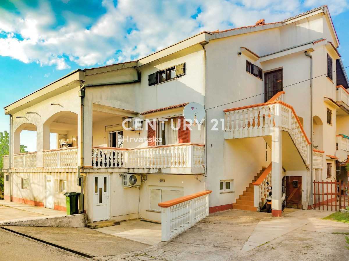 Eigentumswohnung im Zadar, Zadar County 10789427