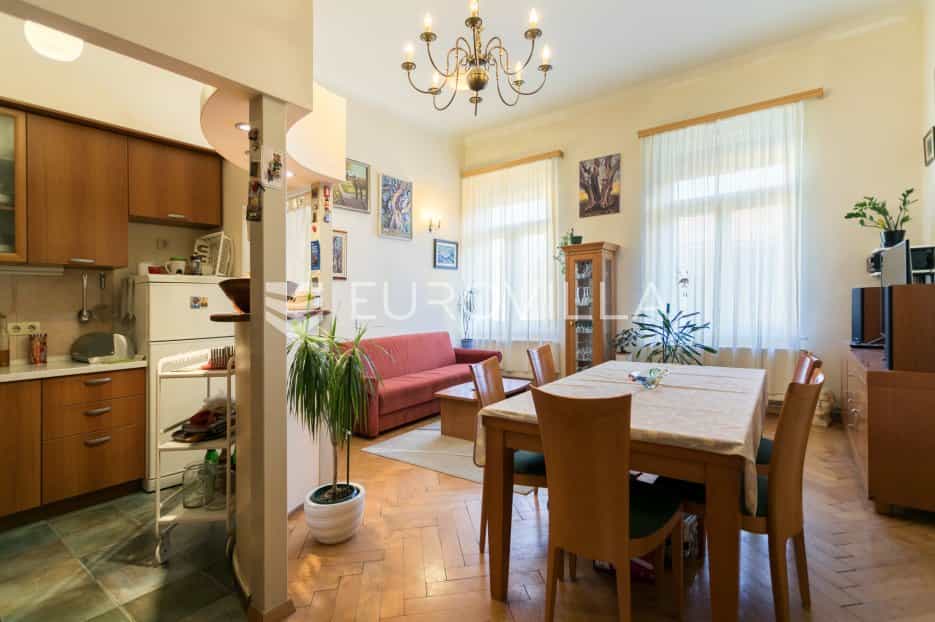 Condominium in Zagreb, Zagreb, Grad 10789551