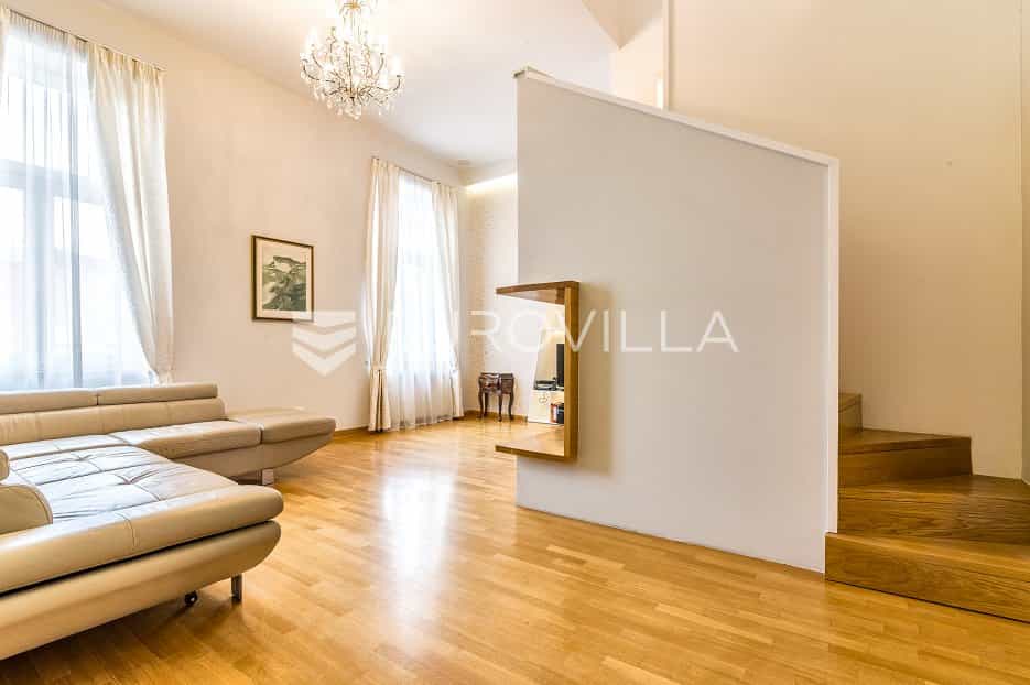 Condominium dans Zagreb, Zagreb, Grad 10789739