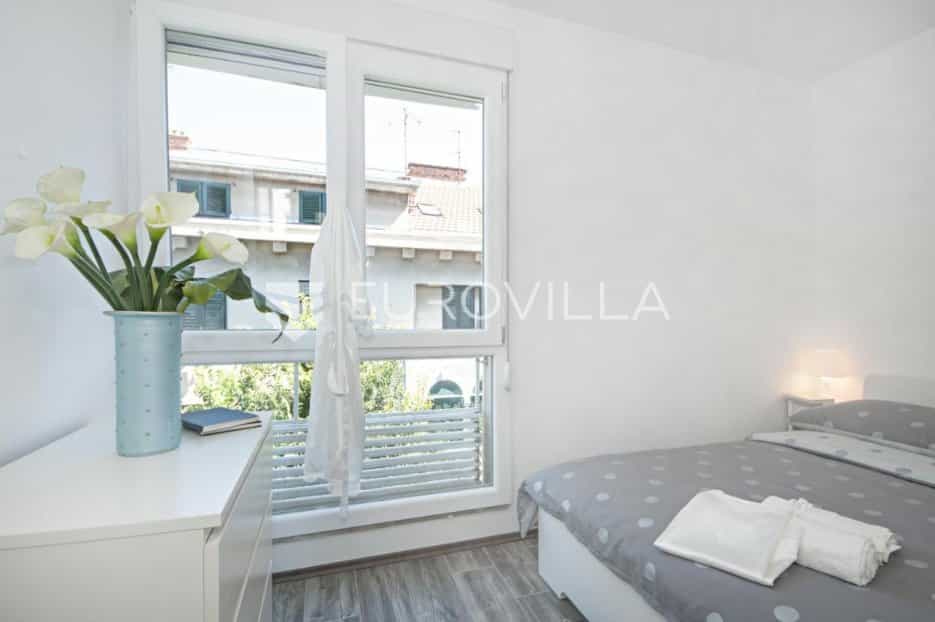 Condominium in Split, Splitsko-dalmatinska županija 10789742