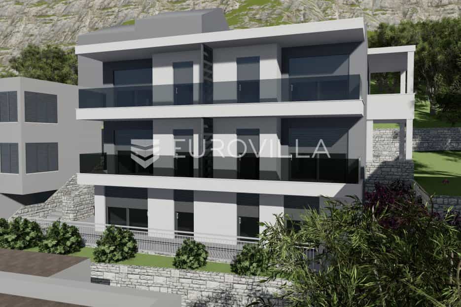 Condominio en Sucuraj, Splitsko-Dalmatina Županija 10789917