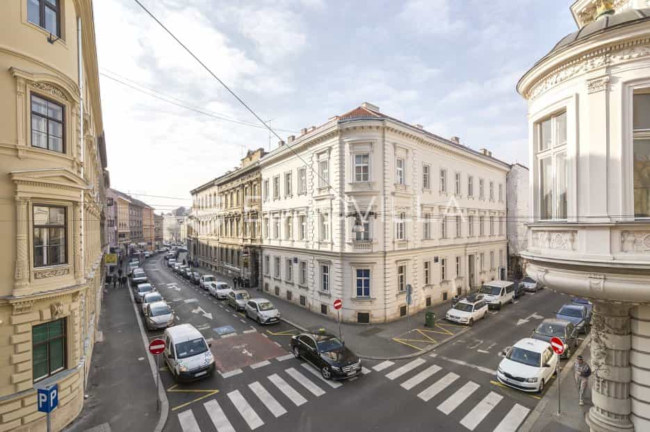 Condominium in Zagreb, Zagreb, Grad 10789952