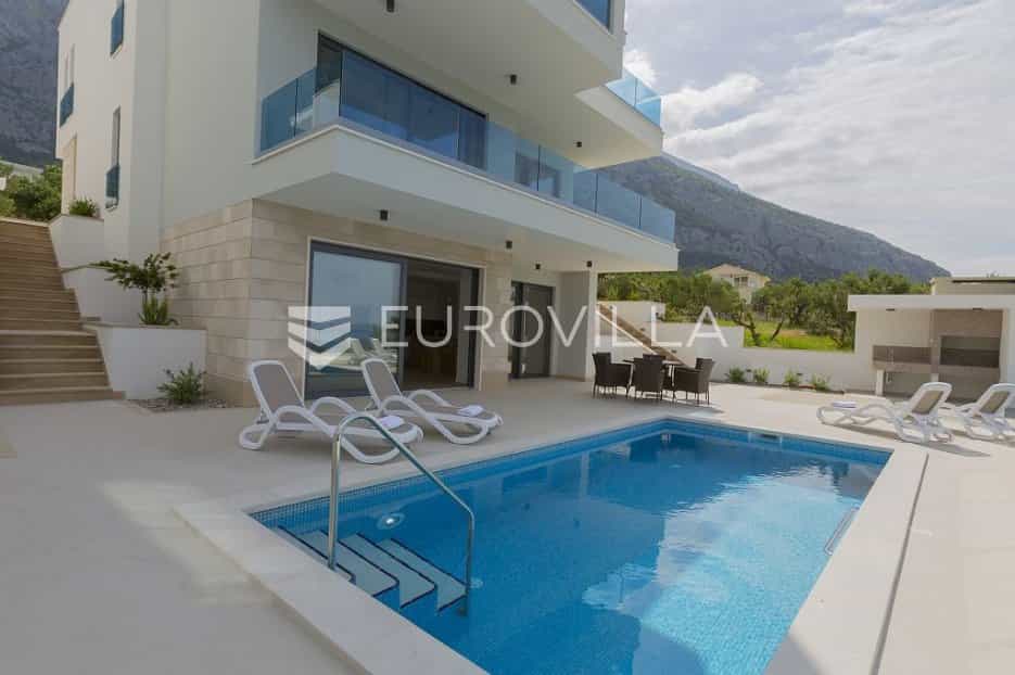 rumah dalam Makarska, Splitsko-Dalmatinska Zupanija 10790050