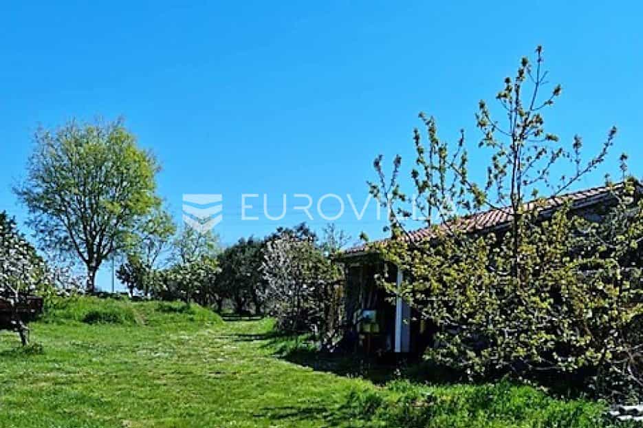 House in Skatari, Istarska Zupanija 10790166