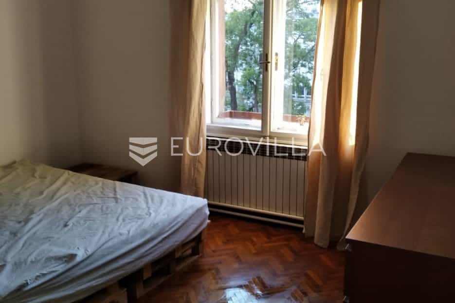 Condominium in Zagreb,  10790179
