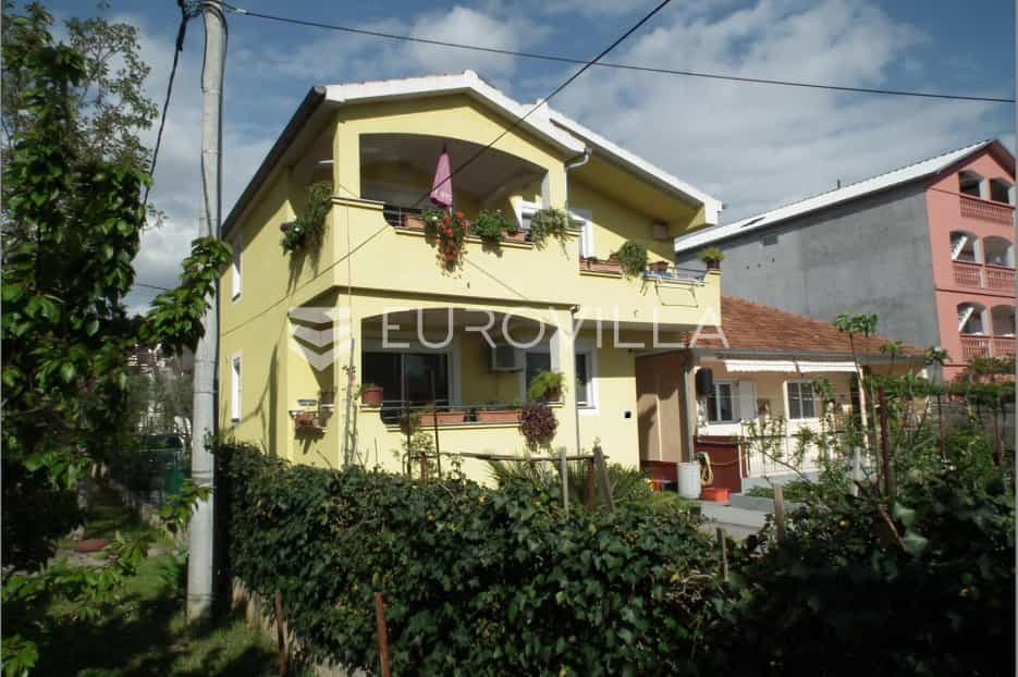 Dom w Arbanasi, Zadarska Zupanija 10790210