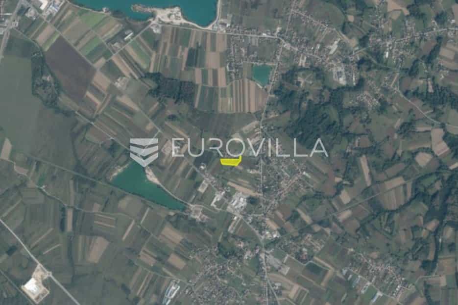 ארץ ב Velika Gorica, Zagrebacka Zupanija 10790325