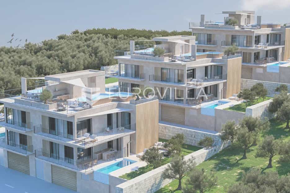 Condominium in Marina, Splitsko-Dalmatinska Zupanija 10790565