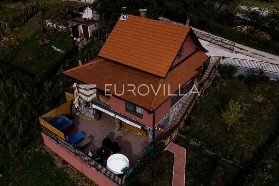 σπίτι σε Γιαστρεμπάρσκο, Zagrebacka Zupanija 10790688