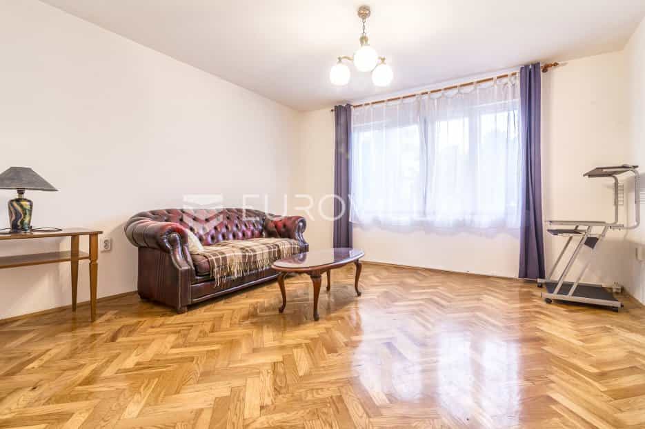 Rumah di Zagreb,  10790883