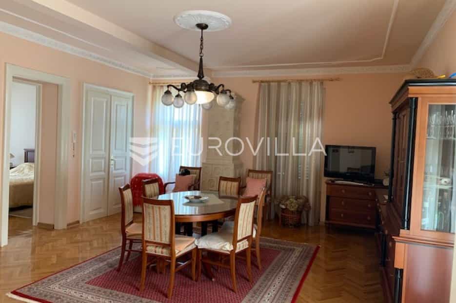 Condominium in Matulji, Primorsko-Goranska Zupanija 10791800