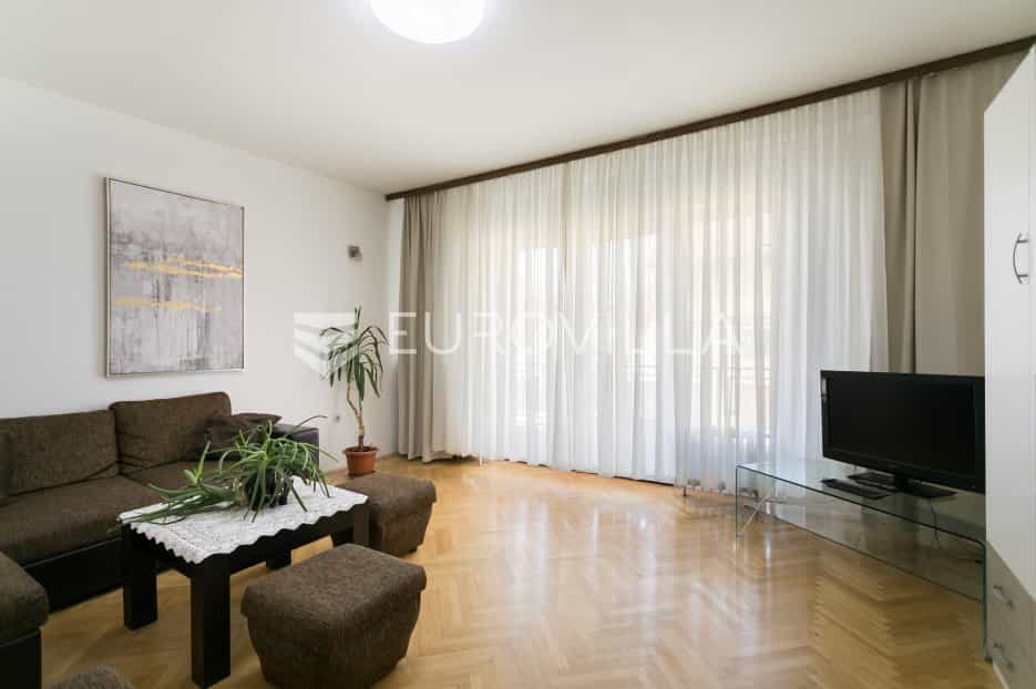 Condominium dans Vrapce, Zagreb, Grad 10791835
