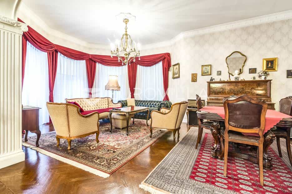 Casa nel Gornje Vrapce, Zagreb, Grad 10792026