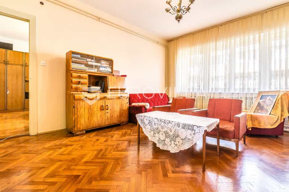 Condominium in Zagreb, Zagreb, Grad 10792035