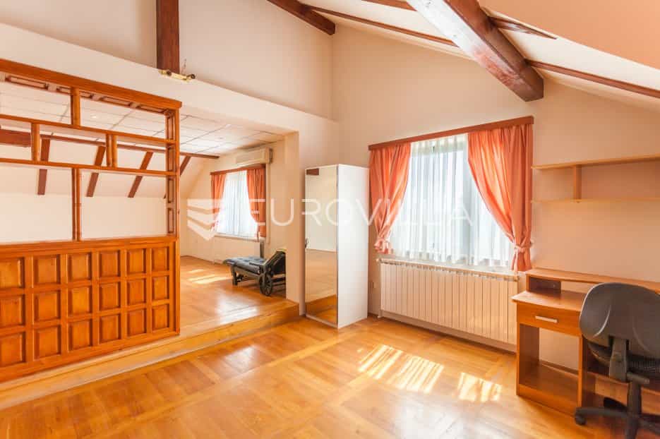 rumah dalam Sestine, Zagreb, Grad 10792238